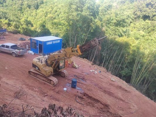 Il breve tunnel di  320 dell'escavatore arma il materiale multiuso di Q355B