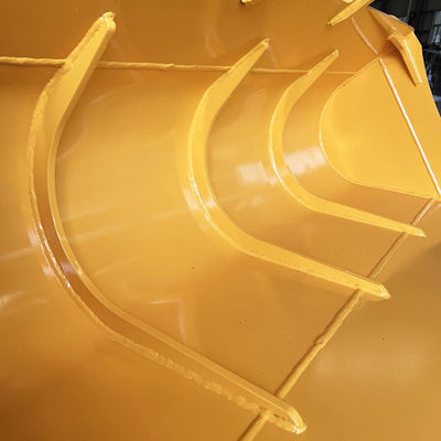 Benna minima Q355B NM400 HARDOX500 per la pulizia della fossa del fango dell'escavatore del  KOMATSU