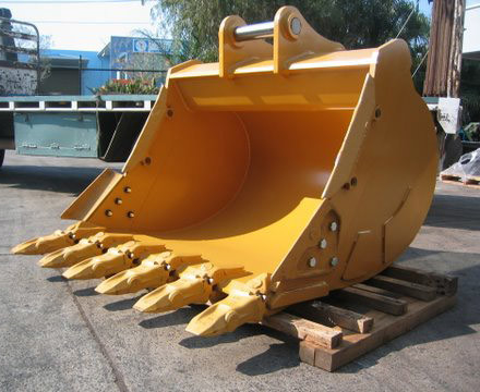 Barattolo di roccia da escavatore sabbiato con piastra dentaria Q345B da 25 mm